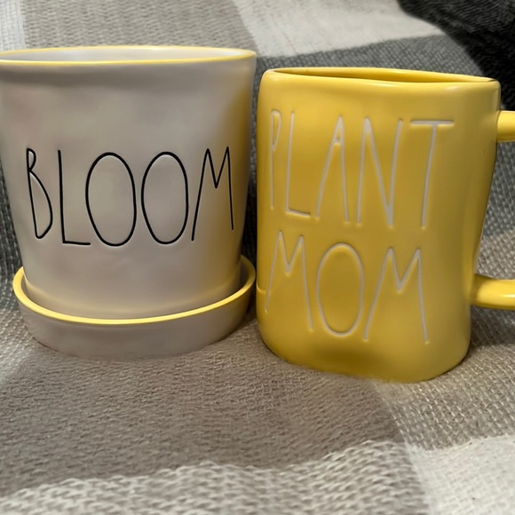 Rae Dunn Accessories - ‼️SOLD‼️Rae Dunn Flower Pot and Mug Set! 🌻💛